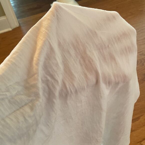 Talbots size large, women’s cotton T-shirt, gold buttons along shoulder - Picture 8 of 8